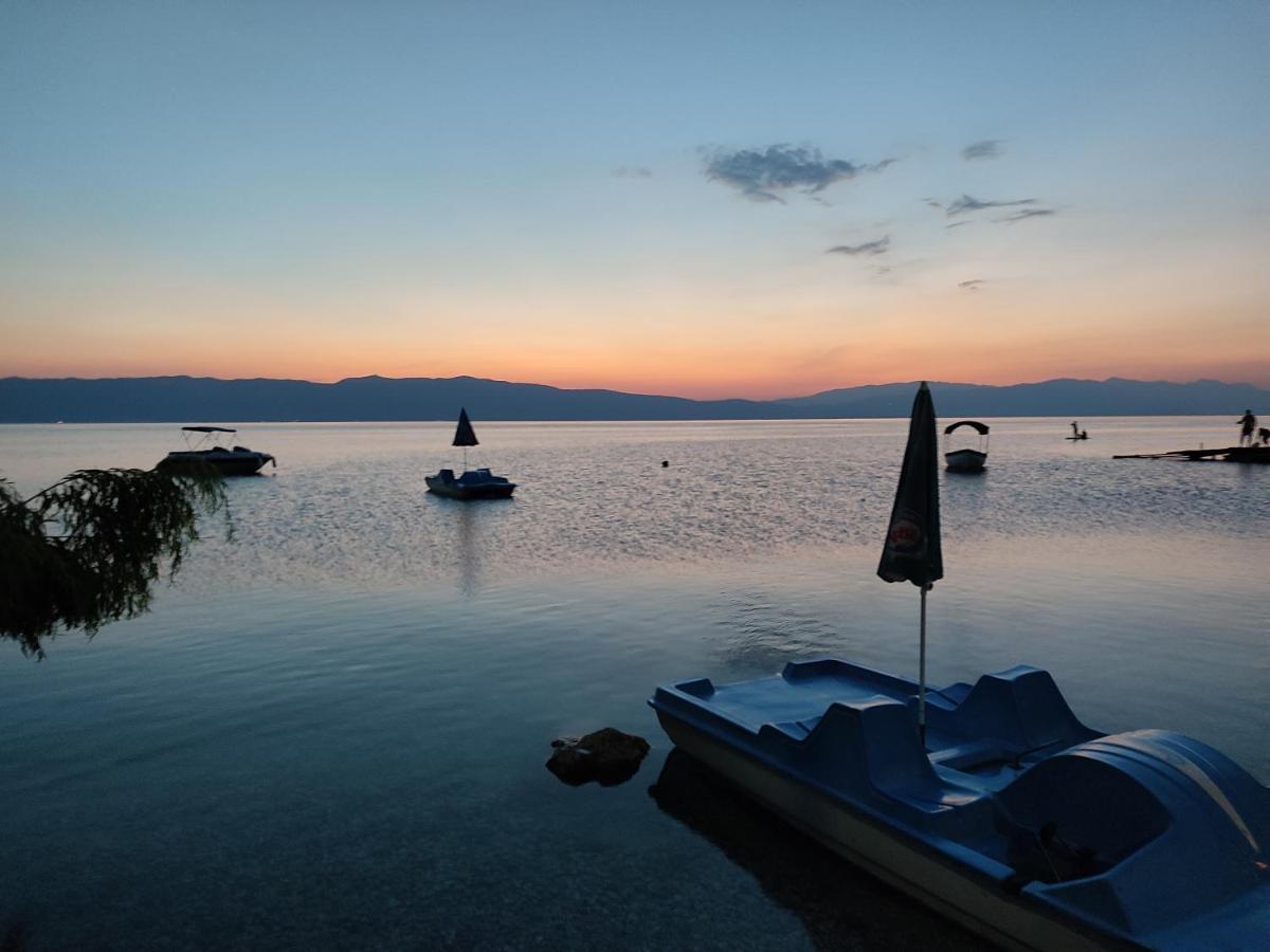 Ohrid Happy Apartments Buitenkant foto